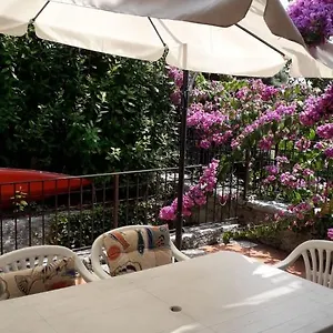  Apartment House Camillina Italien